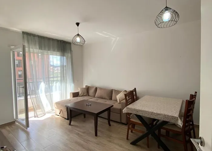 Apartament L-2 Astir